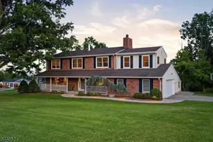 17 Dogwood Dr, Delaware Township, NJ 08822 - Photo 4