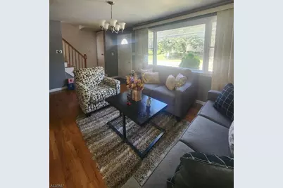 657 Broad St, Clifton, NJ 07013 - Photo 4