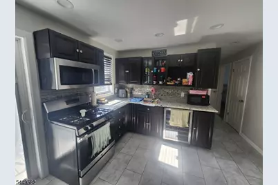 657 Broad St, Clifton, NJ 07013 - Photo 2