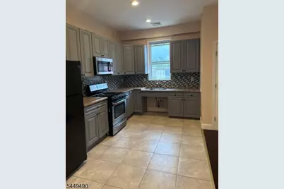 107 E Blackwell St #2, Dover, NJ 07801 - Photo 2