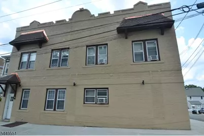 56 Hobart Pl, Clifton, NJ 07011 - Photo 2