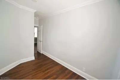 56 Hobart Pl, Clifton, NJ 07011 - Photo 10