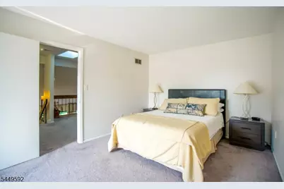 30 Chestnut Ct Ondo, Bernards Township, NJ 07920 - Photo 18