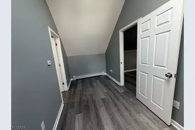 225 E 19th St #2, Paterson, NJ 07524 - Photo 10