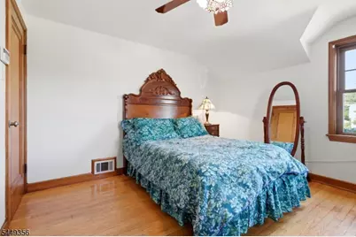 366 Vosseller Ave, Bound Brook, NJ 08805 - Photo 18