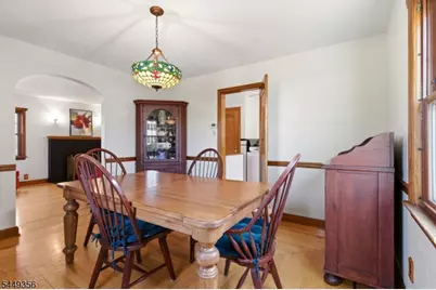 366 Vosseller Ave, Bound Brook, NJ 08805 - Photo 8