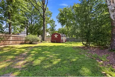 366 Vosseller Ave, Bound Brook, NJ 08805 - Photo 32
