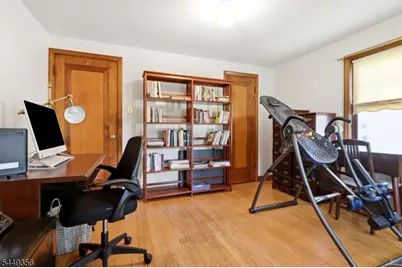 366 Vosseller Ave, Bound Brook, NJ 08805 - Photo 22