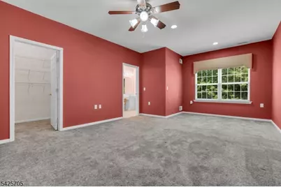 25 Daulton Dr, Franklin Township, NJ 08873 - Photo 28