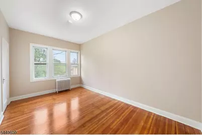 49-51 Caldwell Pl, Springfield, NJ 07081 - Photo 6