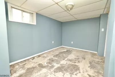83 Berkeley Ave, Bloomfield, NJ 07003 - Photo 30