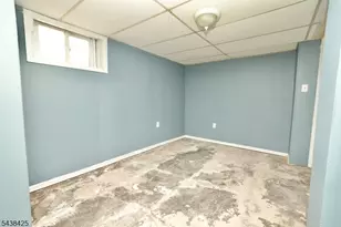 83 Berkeley Ave, Bloomfield, NJ 07003 - Photo 30