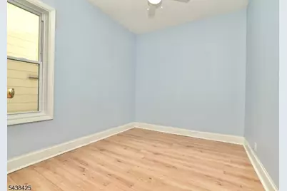 83 Berkeley Ave, Bloomfield, NJ 07003 - Photo 10