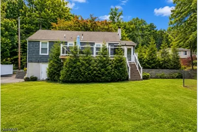 18 Tamarack Rd, Byram Township, NJ 07821 - Photo 4