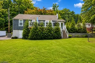 18 Tamarack Rd, Byram Township, NJ 07821 - Photo 4