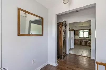 314 Sherman Ave, Raritan, NJ 08869 - Photo 6