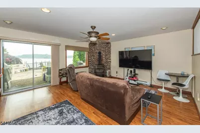 121 Maxim Dr, Hopatcong, NJ 07843 - Photo 42