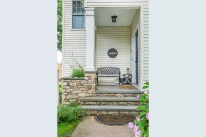 121 Maxim Dr, Hopatcong, NJ 07843 - Photo 4
