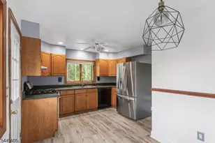 102 Island Ave, Little Falls Township, NJ 07424 - Photo 20