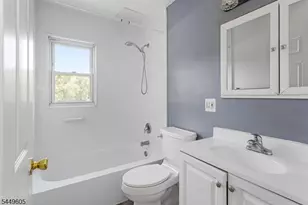 102 Island Ave, Little Falls Township, NJ 07424 - Photo 22
