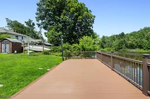 102 Island Ave, Little Falls Township, NJ 07424 - Photo 8