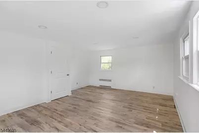 102 Island Ave, Little Falls Township, NJ 07424 - Photo 30