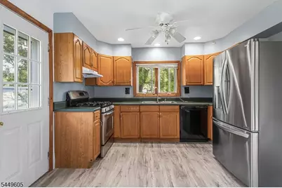102 Island Ave, Little Falls Township, NJ 07424 - Photo 16