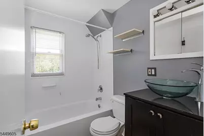 102 Island Ave, Little Falls Township, NJ 07424 - Photo 32