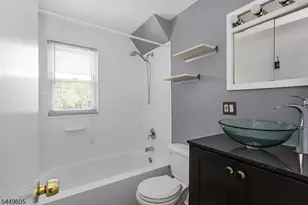 102 Island Ave, Little Falls Township, NJ 07424 - Photo 32