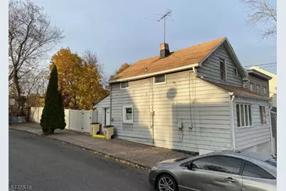 79 Newark Ave, Paterson, NJ 07503 - Photo 2