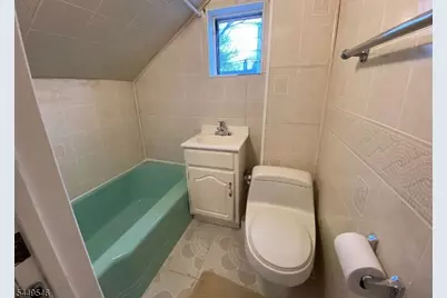 79 Newark Ave, Paterson, NJ 07503 - Photo 14