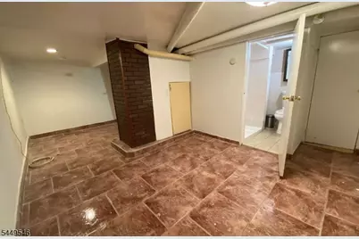 79 Newark Ave, Paterson, NJ 07503 - Photo 10