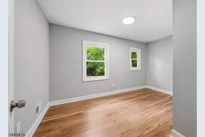 179 Chancellor Ave, Newark, NJ 07112 - Photo 14