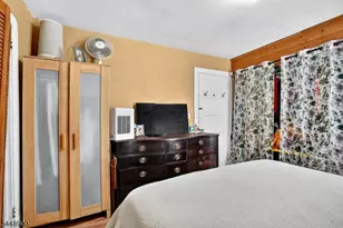90 7th St, Ridgefield, NJ 07660 - Photo 16