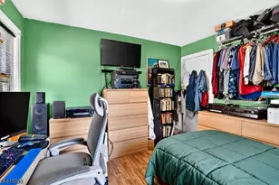 90 7th St, Ridgefield, NJ 07660 - Photo 18