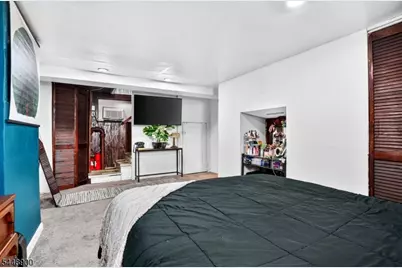 90 7th St, Ridgefield, NJ 07660 - Photo 20
