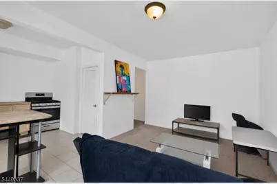 133 N Maple Ave #303, East Orange, NJ 07017 - Photo 6