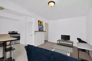 133 N Maple Ave, East Orange, NJ 07017 - Photo 6