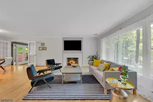 195 Old Somerset Rd, Watchung, NJ 07069 - Photo 4