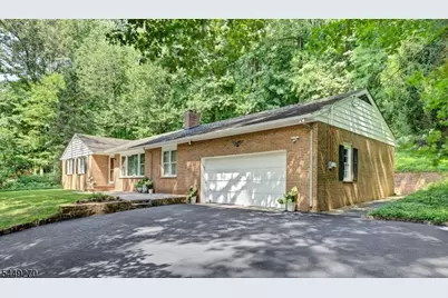 195 Old Somerset Rd, Watchung, NJ 07069 - Photo 36