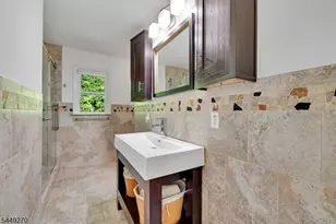 195 Old Somerset Rd, Watchung, NJ 07069 - Photo 26