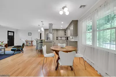 195 Old Somerset Rd, Watchung, NJ 07069 - Photo 18