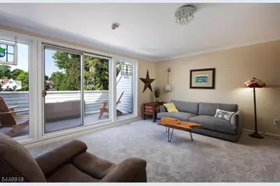 13 Franklin Pl #7B, Morristown, NJ 07960 - Photo 16