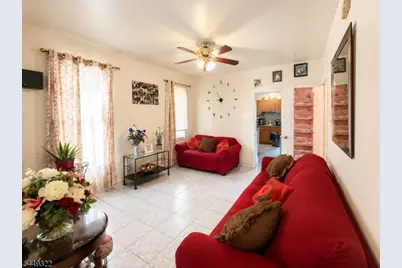 428 Livingston St, Elizabeth, NJ 07206 - Photo 2