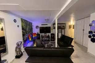 428 Livingston St, Elizabeth, NJ 07206 - Photo 14