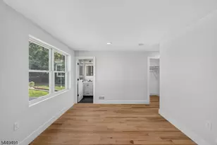62 Hillside Ave, Newark, NJ 07108 - Photo 16
