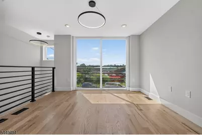 62 Hillside Ave #1, Newark, NJ 07108 - Photo 4