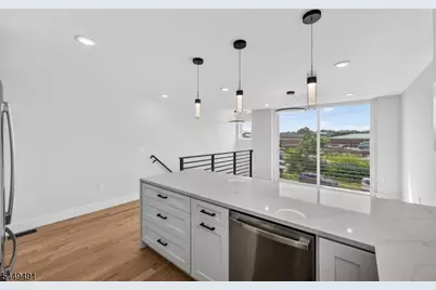 62 Hillside Ave #1, Newark, NJ 07108 - Photo 6