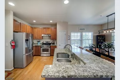 50 Washington Square Cir, Washington Boro, NJ 07882 - Photo 6