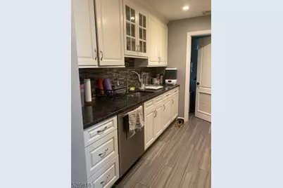 29 Fairview Pl #3A, Bloomfield, NJ 07003 - Photo 1